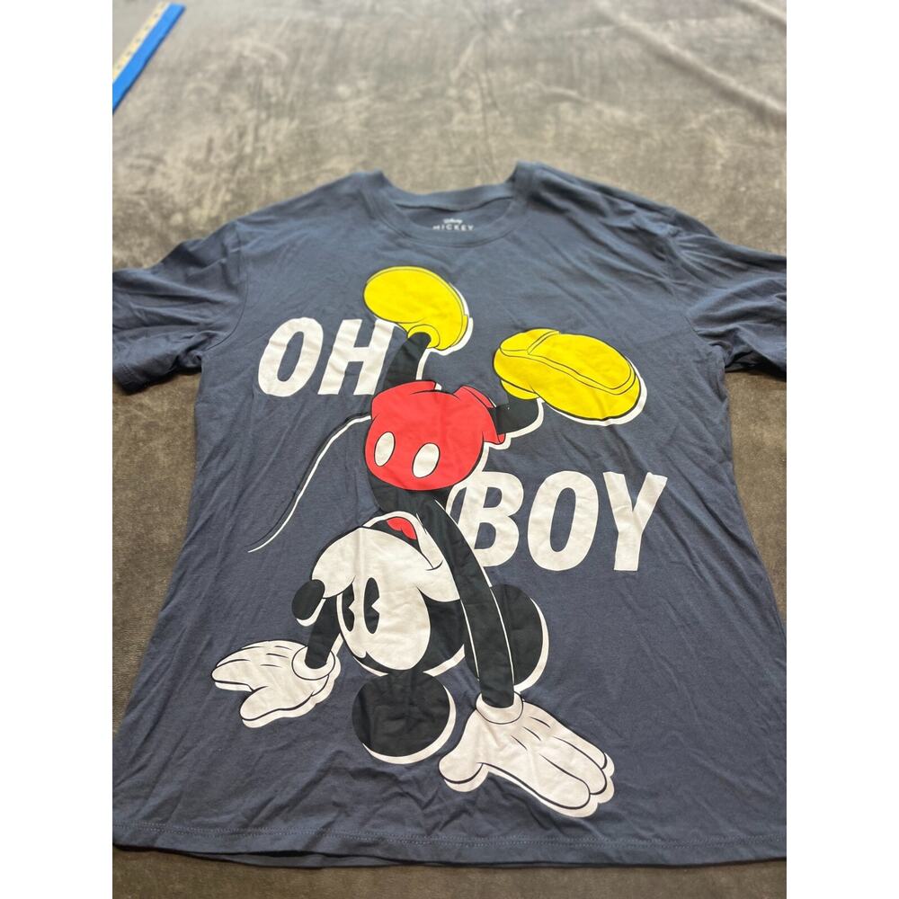 Disney Mickey Mouse Upside Down Handstand "Oh Boy" Gray T-Shirt Size large